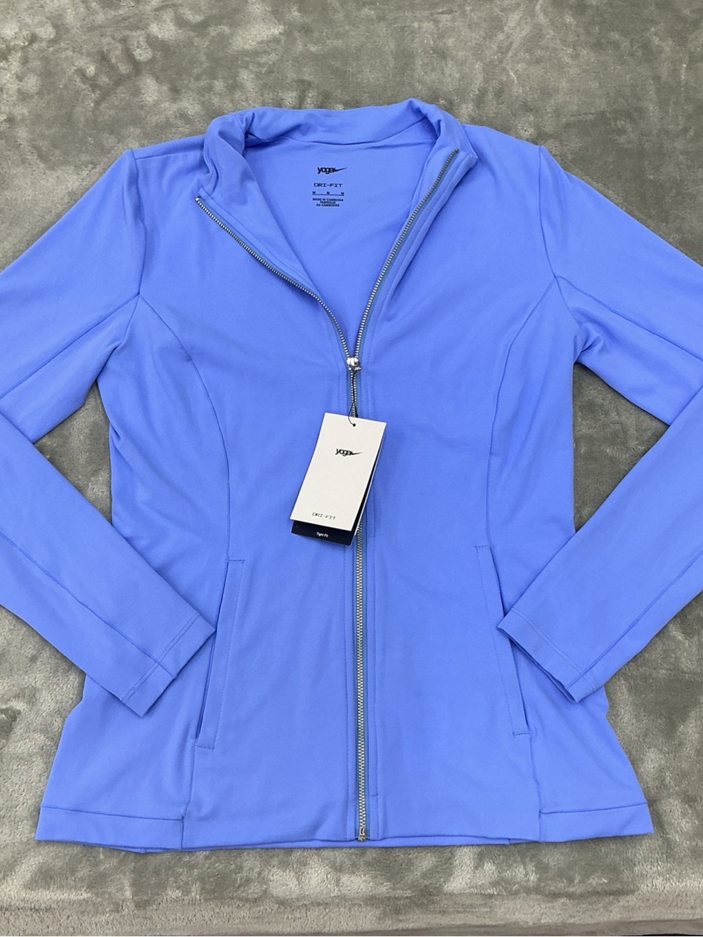 Nike Yoga Dry-Fit Full Zip Jacket Women’s Medium Training tight fit DD5533-478